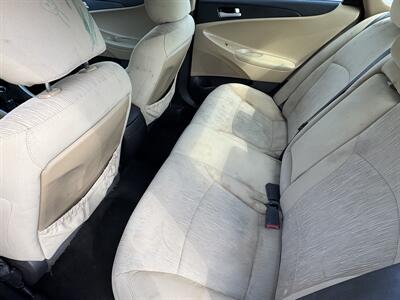 2013 Hyundai SONATA GLS   - Photo 14 - Indianapolis, IN 46226