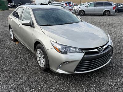 2015 Toyota Camry LE   - Photo 1 - Indianapolis, IN 46226