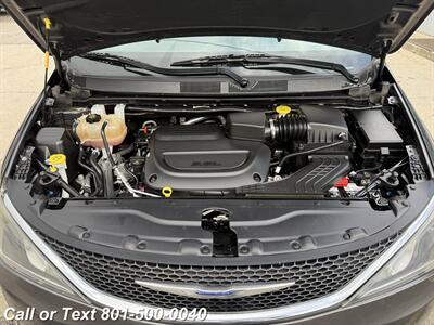 2020 Chrysler Pacifica Touring L - Photo 35 - North Salt Lake, UT 84010