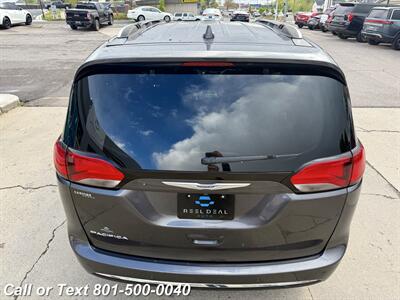 2020 Chrysler Pacifica Touring L - Photo 30 - North Salt Lake, UT 84010