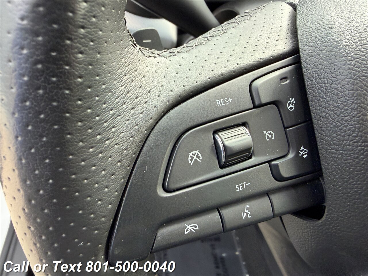 2019 Cadillac XT4 Premium Luxury - Photo 22 - North Salt Lake, UT 84010