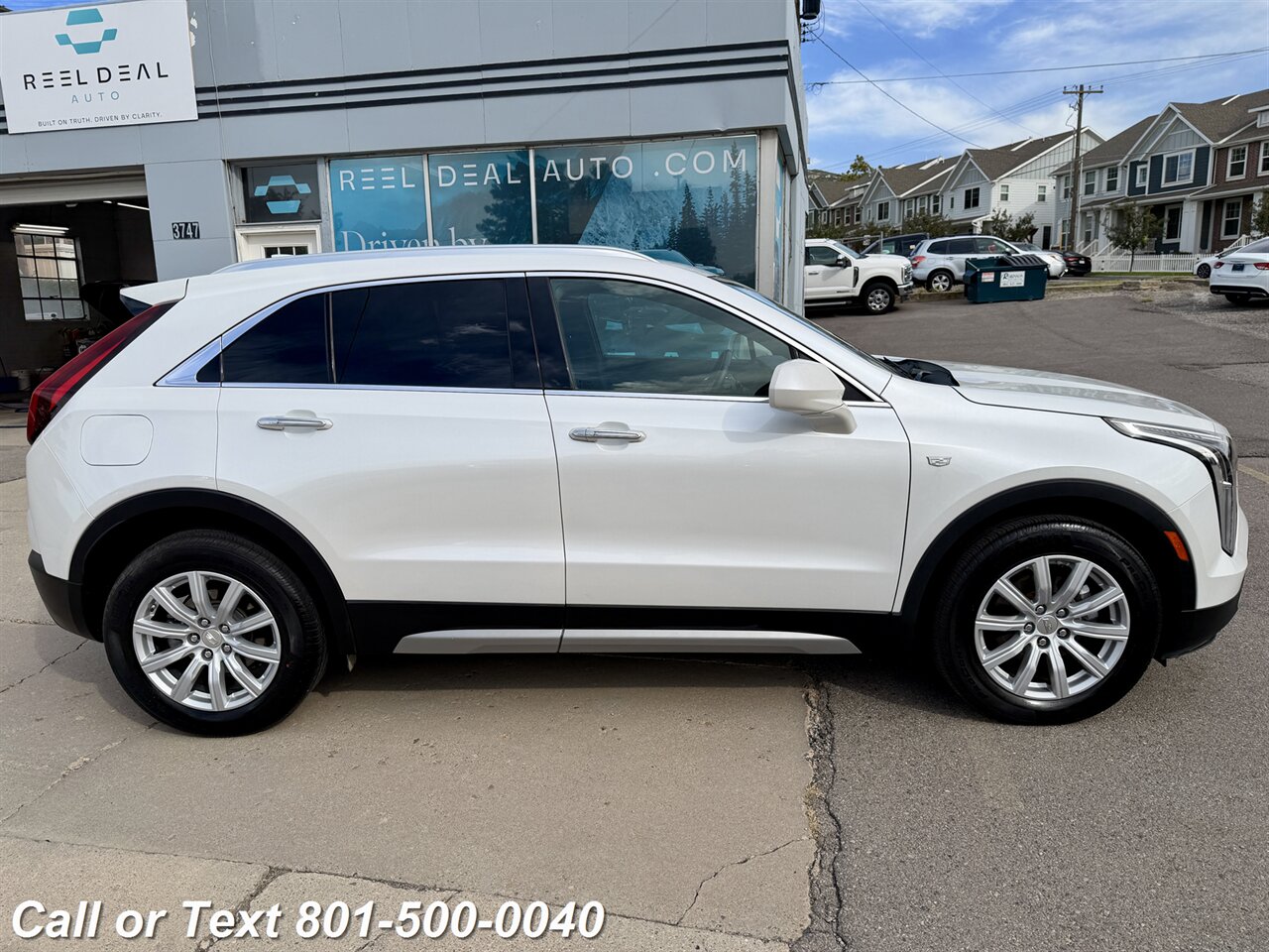 2019 Cadillac XT4 Premium Luxury - Photo 12 - North Salt Lake, UT 84010
