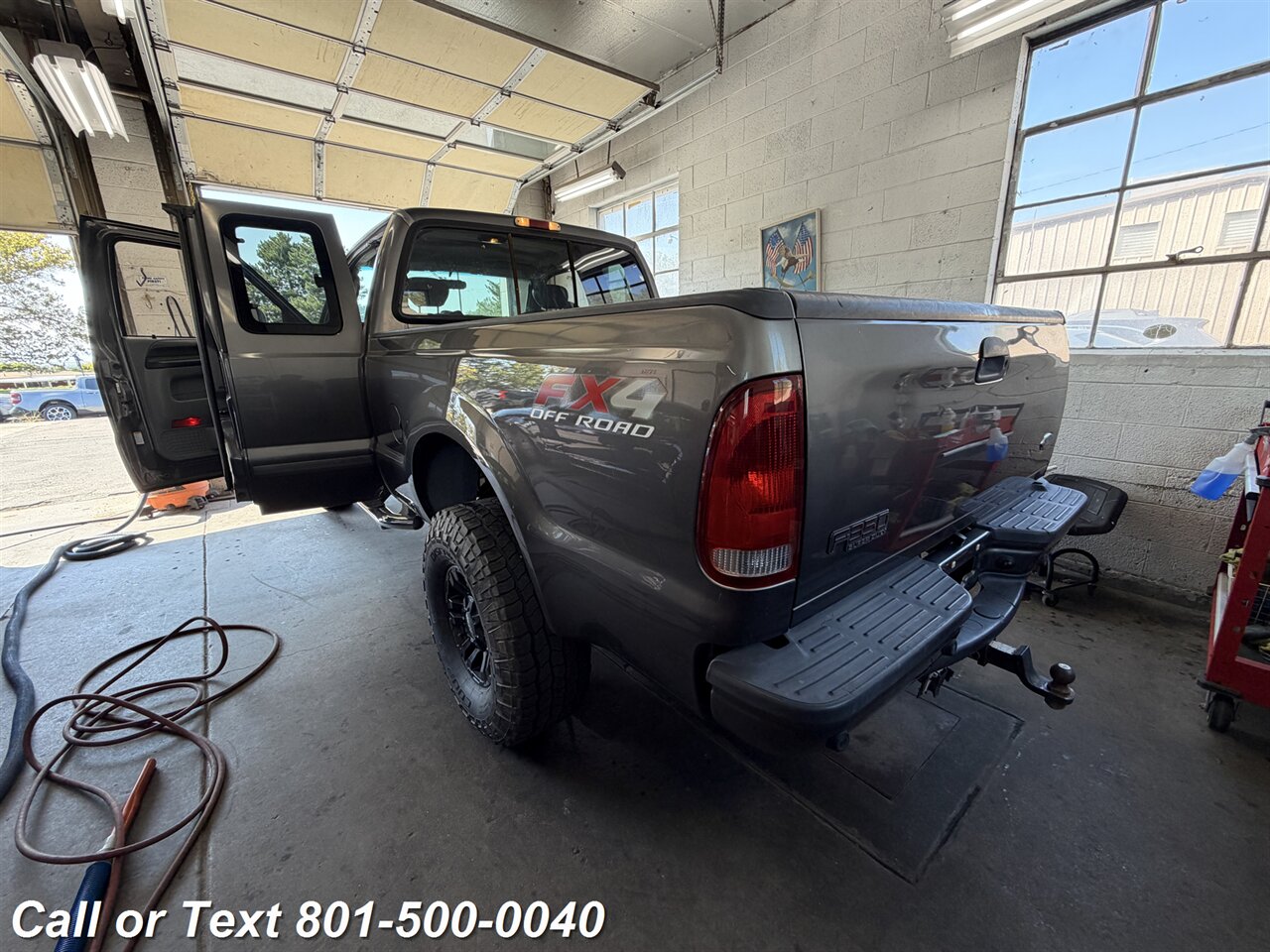 2003 Ford F-350 Super Duty XLT 4dr SuperCab XLT - Photo 2 - North Salt Lake, UT 84010