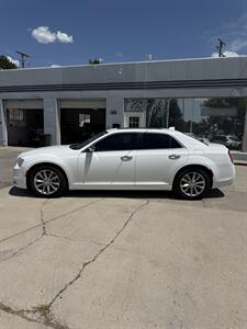 2018 Chrysler 300 Series Limited   - Photo 41 - North Salt Lake, UT 84010