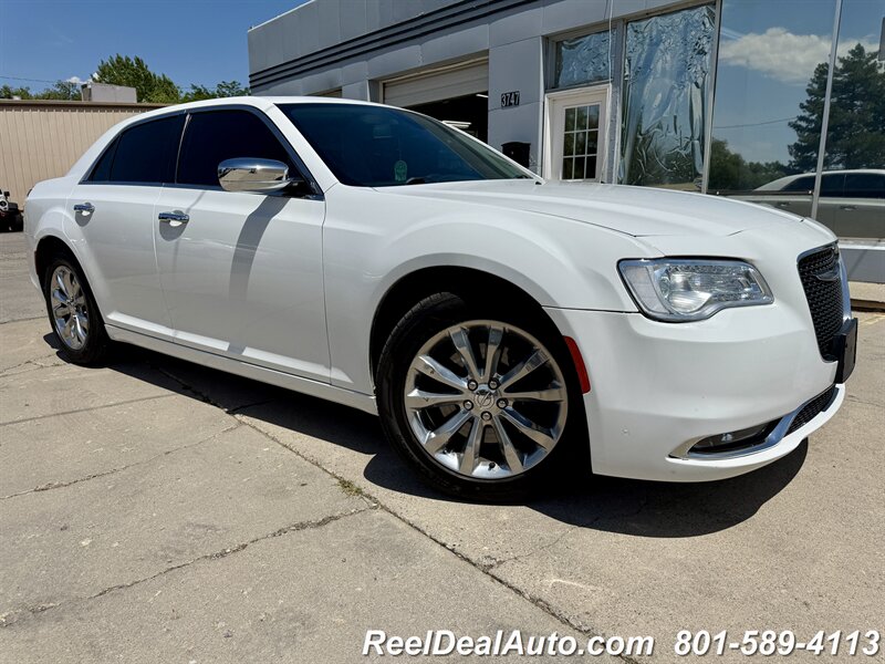 2018 Chrysler 300 Series Limited  