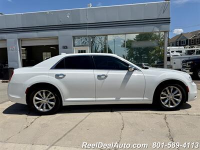 2018 Chrysler 300 Series Limited   - Photo 14 - North Salt Lake, UT 84010