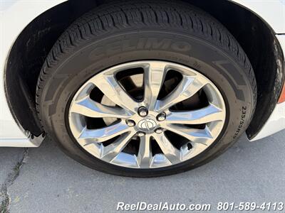 2018 Chrysler 300 Series Limited   - Photo 33 - North Salt Lake, UT 84010