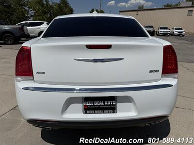 2018 Chrysler 300 Series Limited   - Photo 44 - North Salt Lake, UT 84010