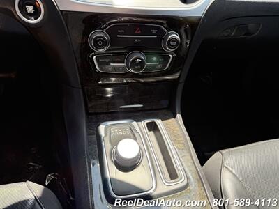 2018 Chrysler 300 Series Limited   - Photo 22 - North Salt Lake, UT 84010