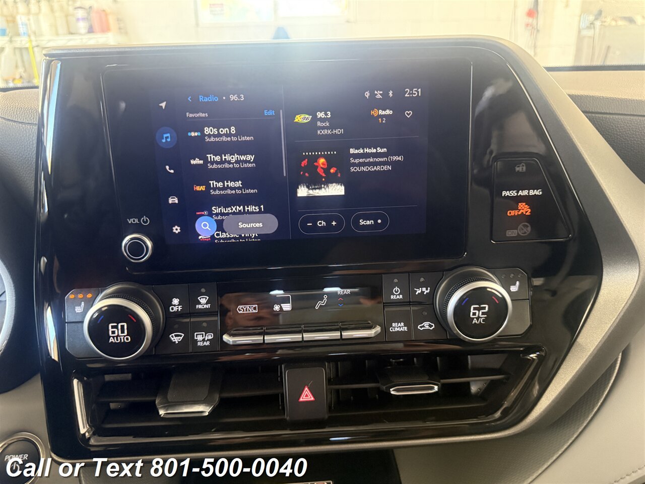 2026 Toyota Highlander Hybrid XLE - Photo 2 - North Salt Lake, UT 84010