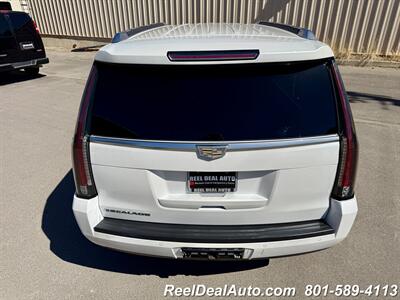 2016 Cadillac Escalade ESV Platinum   - Photo 32 - North Salt Lake, UT 84010