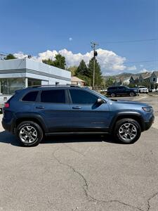 2019 Jeep Cherokee Trailhawk   - Photo 35 - North Salt Lake, UT 84010
