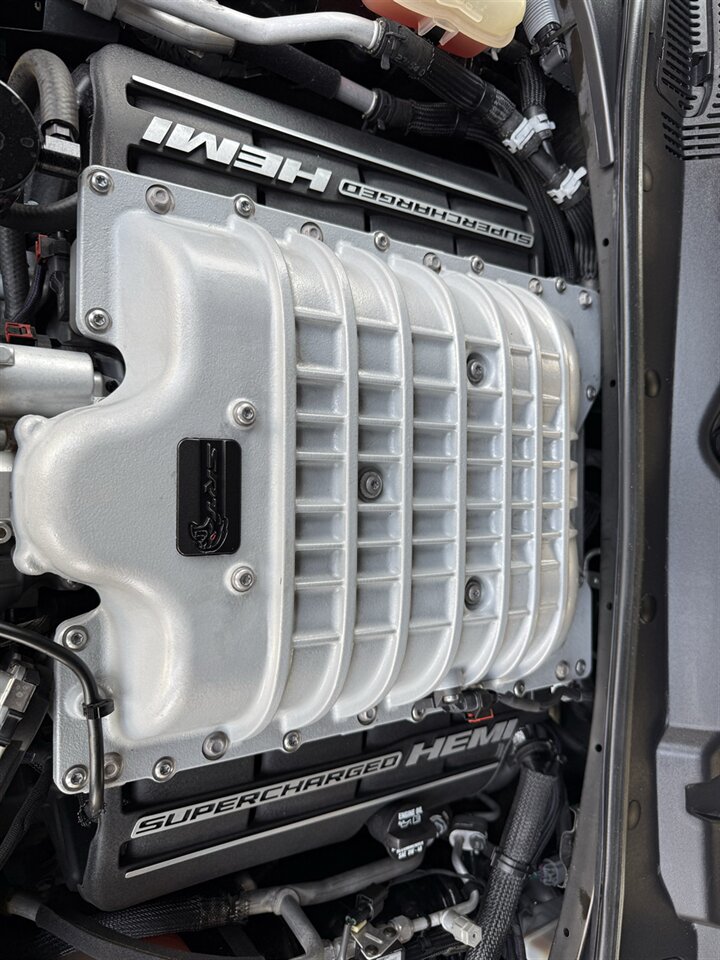 2022 Dodge Challenger SRT Hellcat Redeye Jailbreak - Photo 35 - North Salt Lake, UT 84010