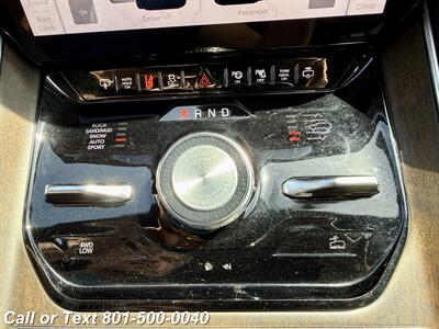 2022 Jeep Grand Wagoneer Series II   - Photo 9 - North Salt Lake, UT 84010