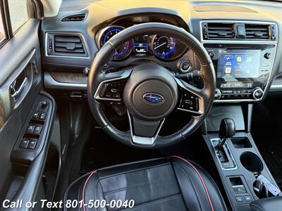 2018 Subaru Outback 3.6R Limited - Photo 2 - North Salt Lake, UT 84010