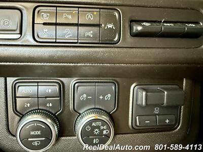 2023 GMC Yukon XL Denali Ultimate   - Photo 5 - North Salt Lake, UT 84010