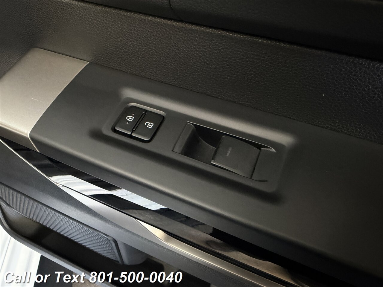 2025 Toyota Tundra Limited   - Photo 26 - North Salt Lake, UT 84010