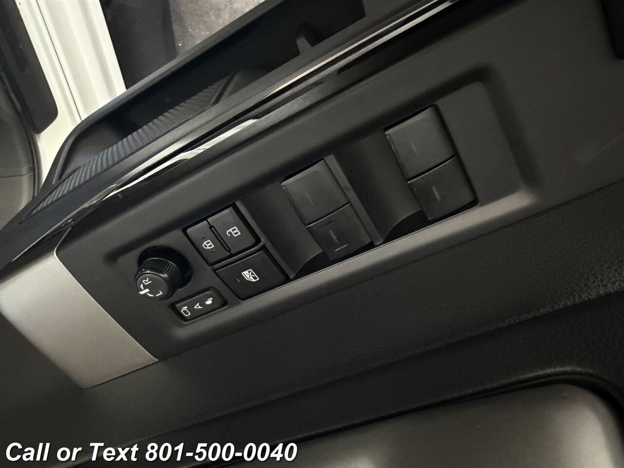 2025 Toyota Tundra Limited   - Photo 21 - North Salt Lake, UT 84010