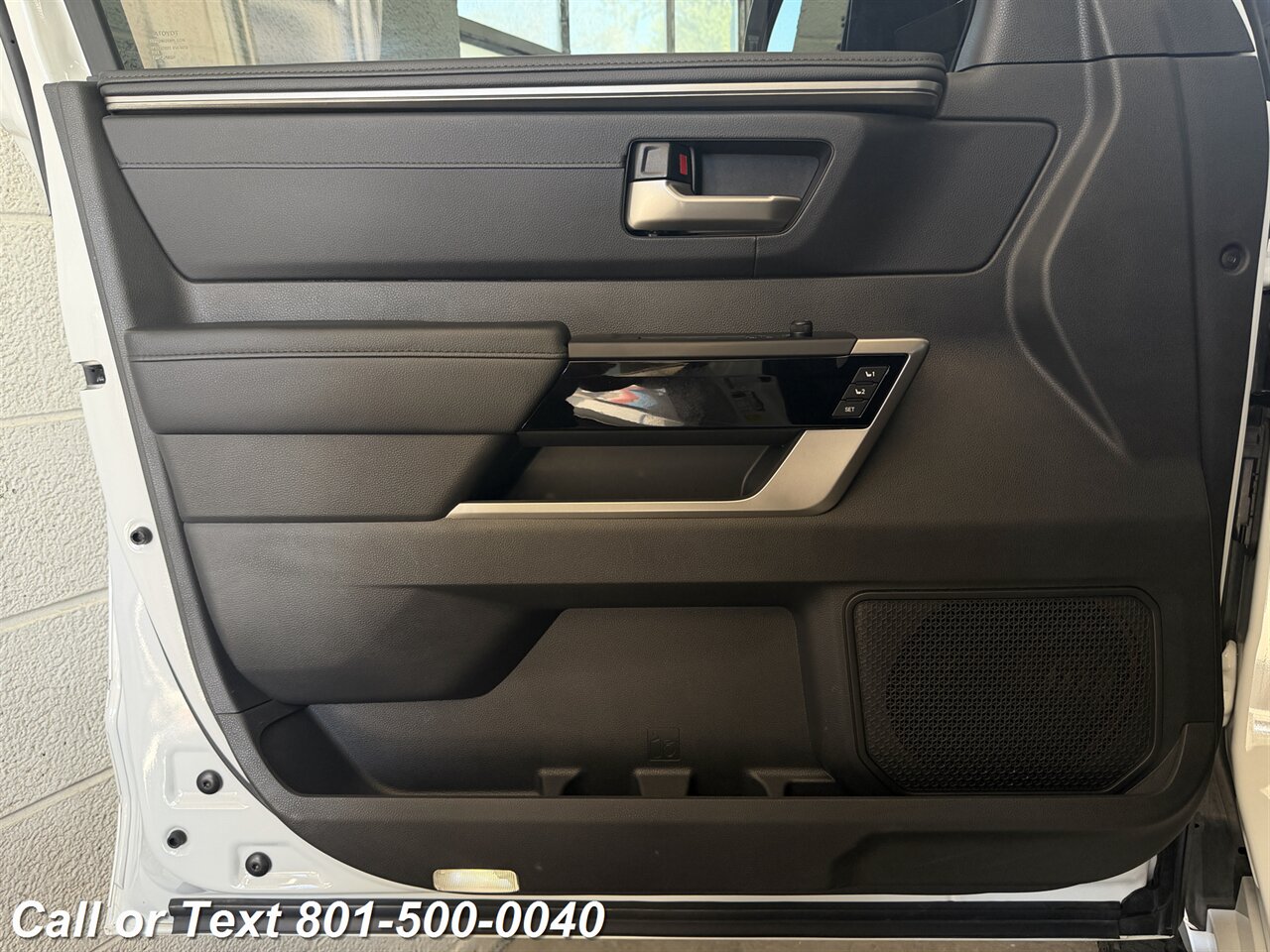 2025 Toyota Tundra Limited   - Photo 16 - North Salt Lake, UT 84010
