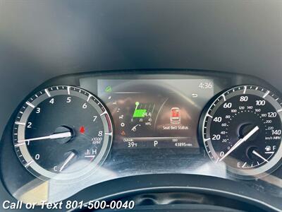2021 Toyota Highlander XLE   - Photo 7 - North Salt Lake, UT 84010