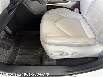 2021 Toyota Highlander XLE   - Photo 20 - North Salt Lake, UT 84010