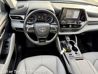 2021 Toyota Highlander XLE   - Photo 2 - North Salt Lake, UT 84010