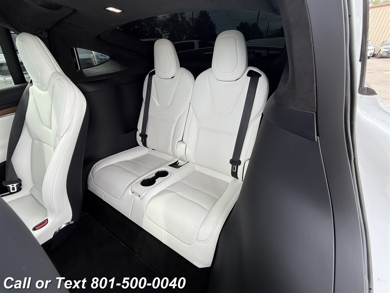 2023 Tesla Model X Standard Range - Photo 10 - North Salt Lake, UT 84010