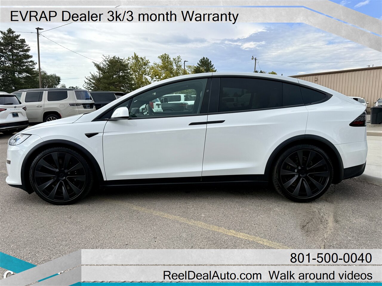 2023 Tesla Model X Standard Range   - Photo 1 - North Salt Lake, UT 84010