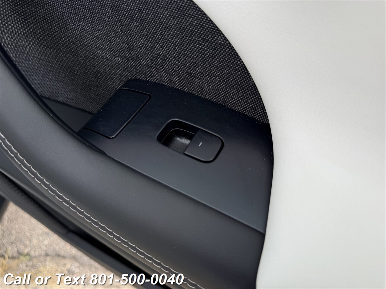 2023 Tesla Model X Standard Range - Photo 34 - North Salt Lake, UT 84010