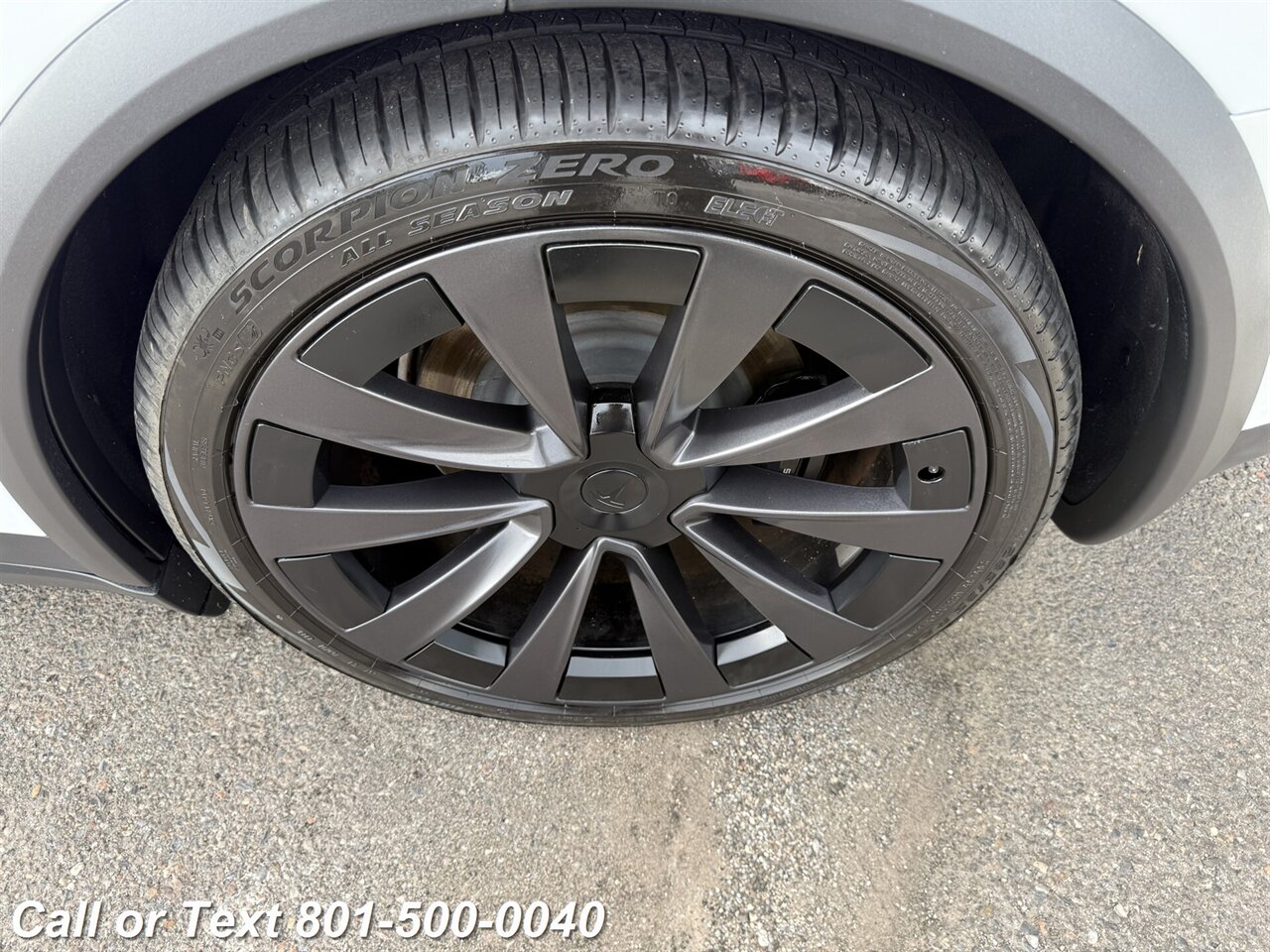 2023 Tesla Model X Standard Range - Photo 43 - North Salt Lake, UT 84010