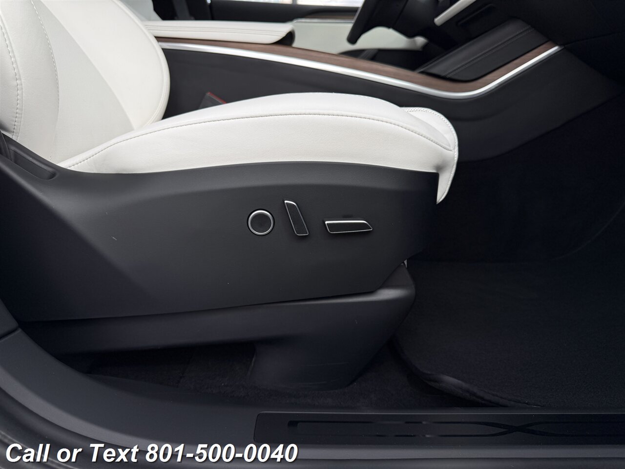 2023 Tesla Model X Standard Range   - Photo 34 - North Salt Lake, UT 84010
