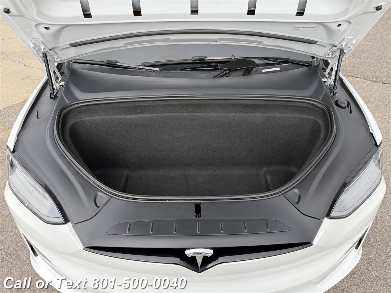 2023 Tesla Model X Standard Range - Photo 47 - North Salt Lake, UT 84010