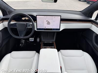 2023 Tesla Model X Standard Range   - Photo 3 - North Salt Lake, UT 84010