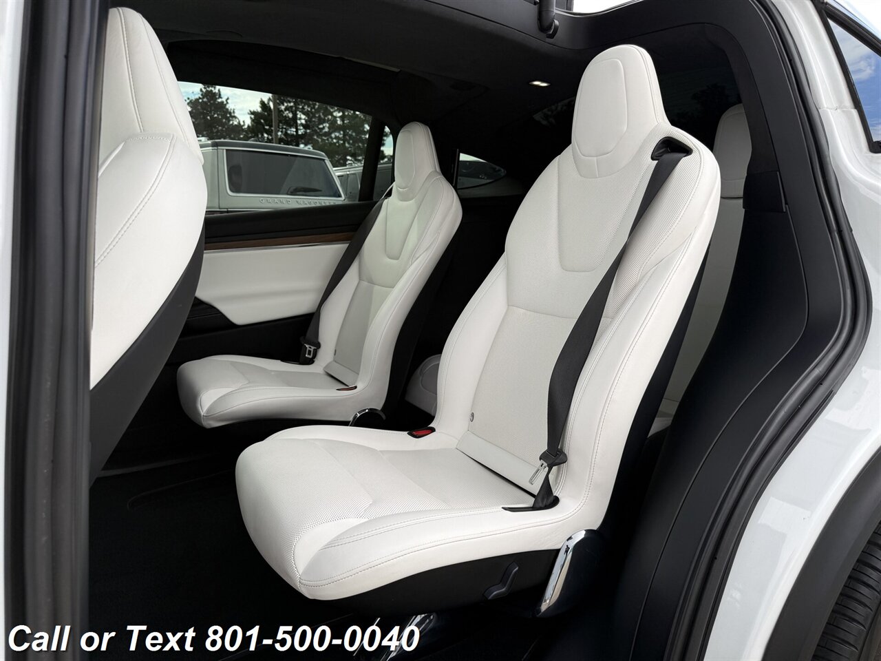2023 Tesla Model X Standard Range - Photo 9 - North Salt Lake, UT 84010