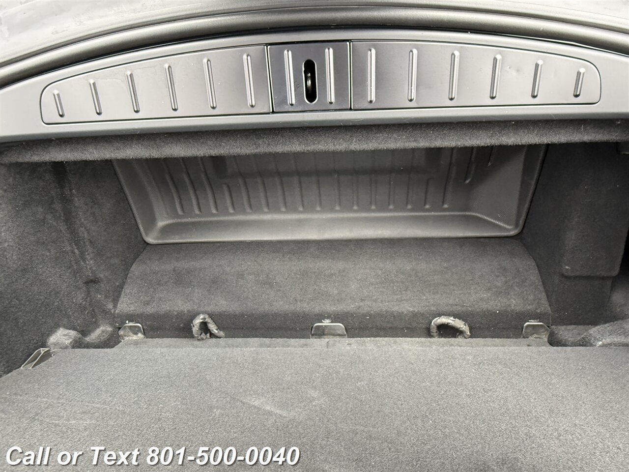2023 Tesla Model X Standard Range   - Photo 45 - North Salt Lake, UT 84010