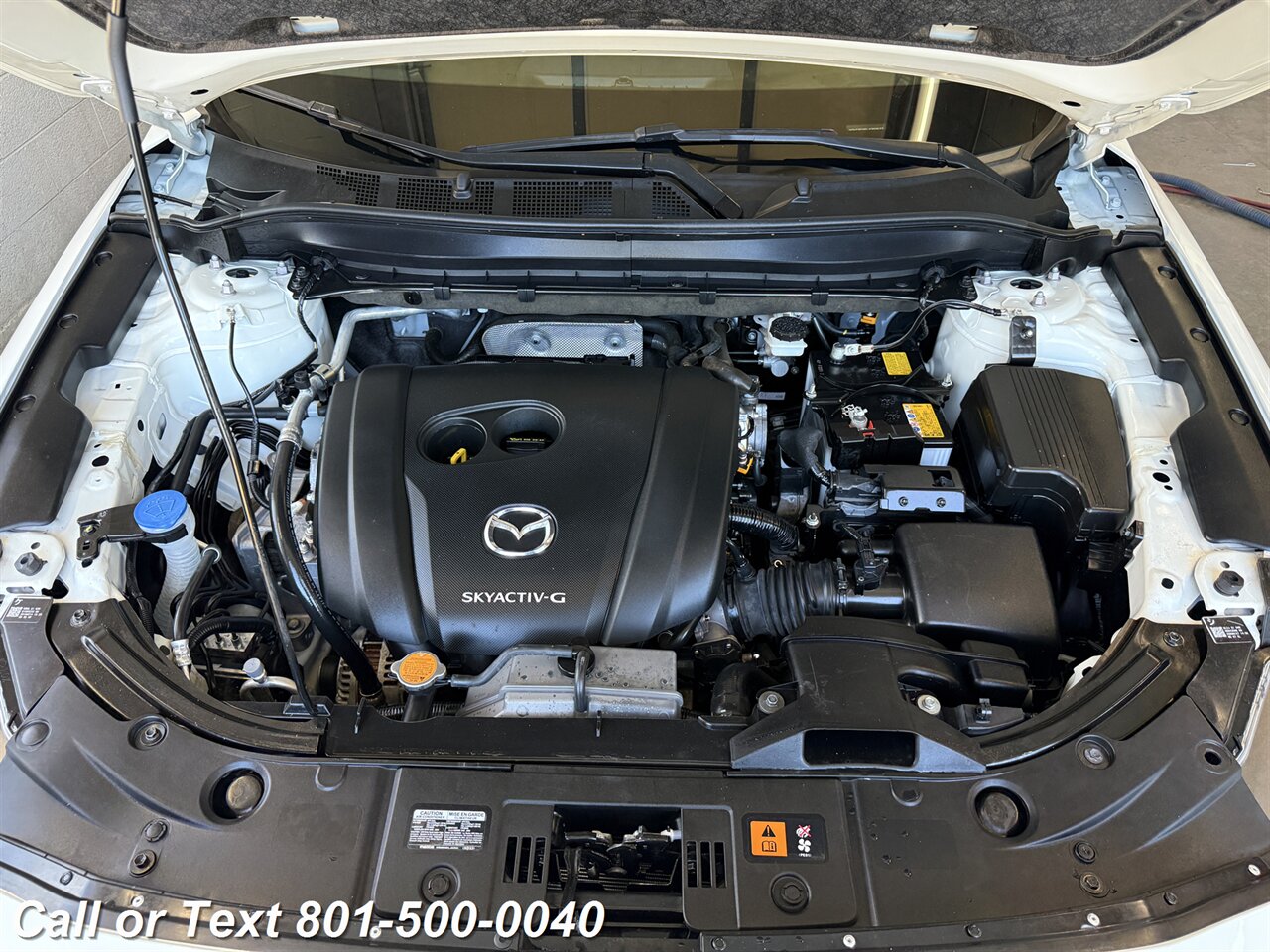 2020 Mazda CX-5 Touring   - Photo 11 - North Salt Lake, UT 84010