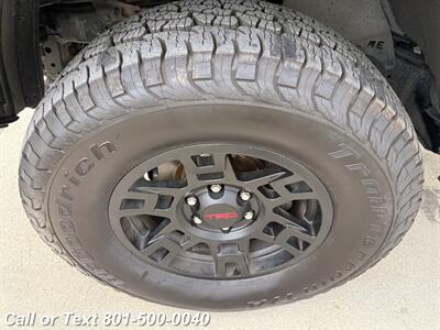 2017 Toyota 4Runner SR5   - Photo 12 - North Salt Lake, UT 84010