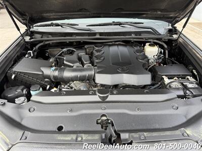 2017 Toyota 4Runner SR5   - Photo 25 - North Salt Lake, UT 84010