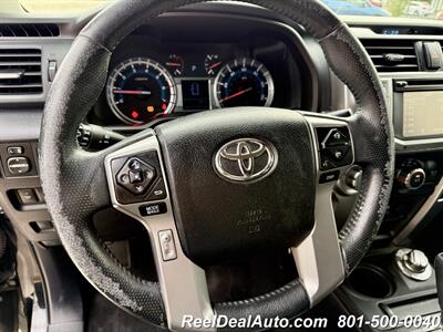 2017 Toyota 4Runner SR5   - Photo 43 - North Salt Lake, UT 84010