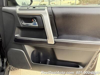 2017 Toyota 4Runner SR5   - Photo 17 - North Salt Lake, UT 84010
