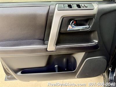 2017 Toyota 4Runner SR5   - Photo 41 - North Salt Lake, UT 84010