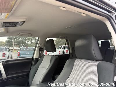 2017 Toyota 4Runner SR5   - Photo 44 - North Salt Lake, UT 84010