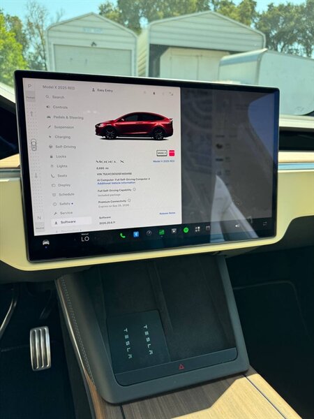 2025 Tesla Model X - Photo 6 - North Salt Lake, UT 84010