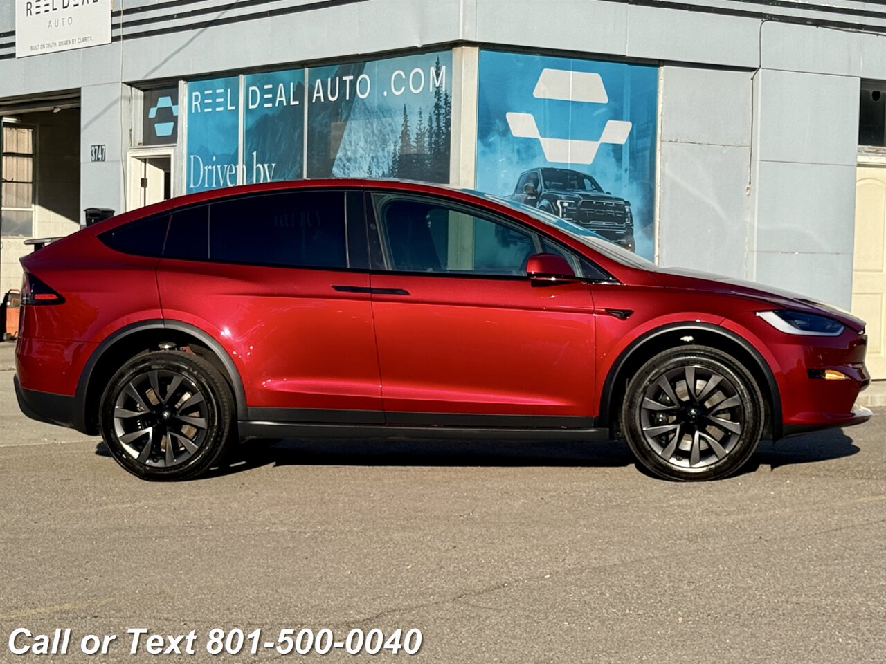 2023 Tesla Model X Standard Range - Photo 33 - North Salt Lake, UT 84010