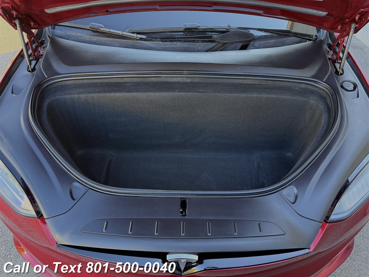 2023 Tesla Model X Standard Range - Photo 29 - North Salt Lake, UT 84010