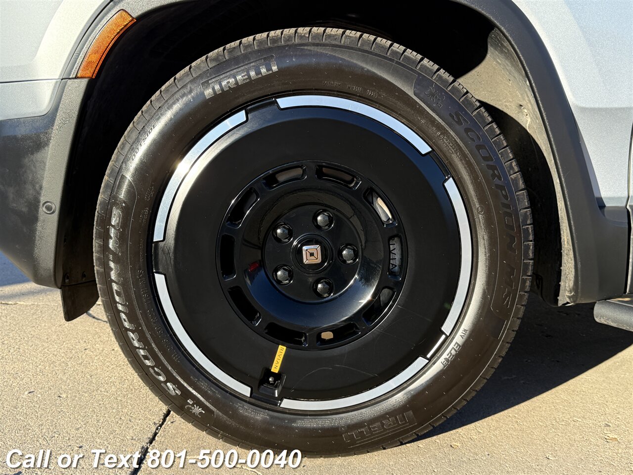 2025 Rivian R1S Adventure - Photo 14 - North Salt Lake, UT 84010