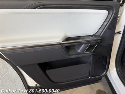 2023 Rivian R1S Adventure   - Photo 42 - North Salt Lake, UT 84010