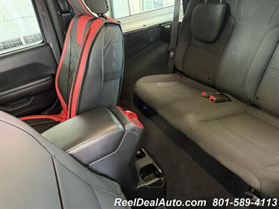 2020 Jeep Wrangler Sport   - Photo 14 - North Salt Lake, UT 84010