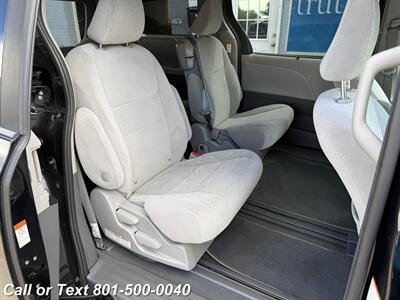 2020 Toyota Sienna LE 8-Passenger   - Photo 9 - North Salt Lake, UT 84010