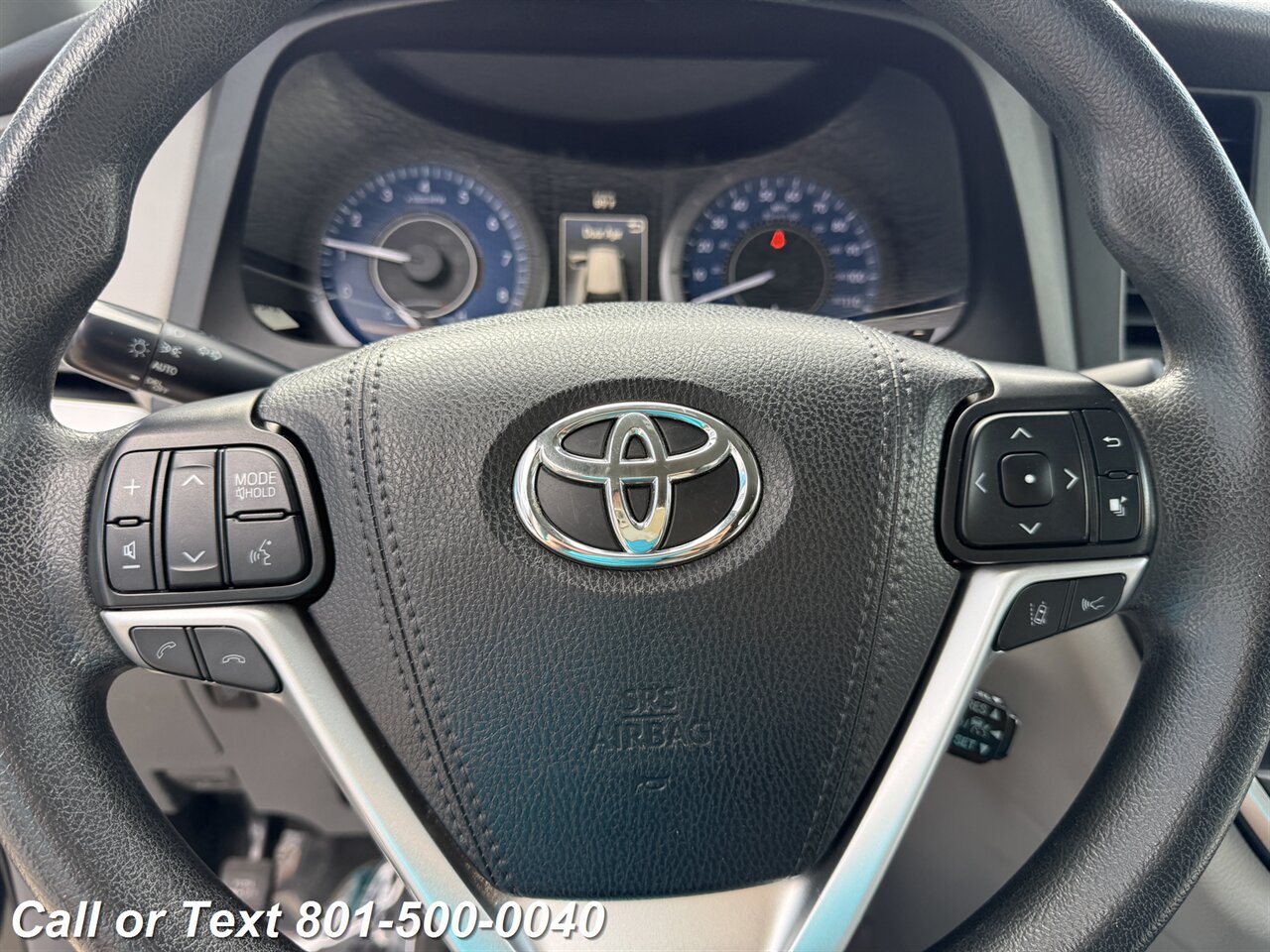 2020 Toyota Sienna LE 8-Passenger   - Photo 31 - North Salt Lake, UT 84010